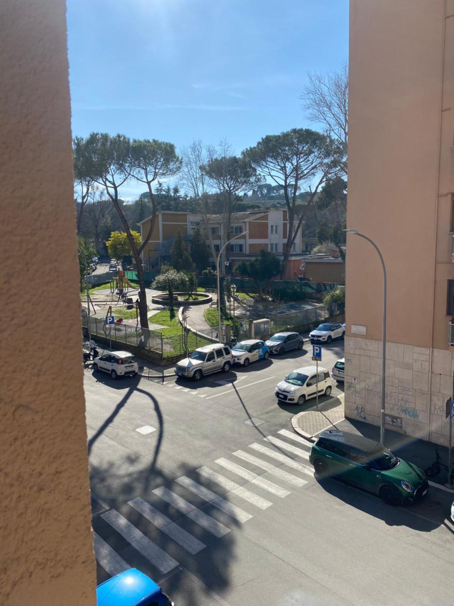 Bright Near San Pietro Lejlighed